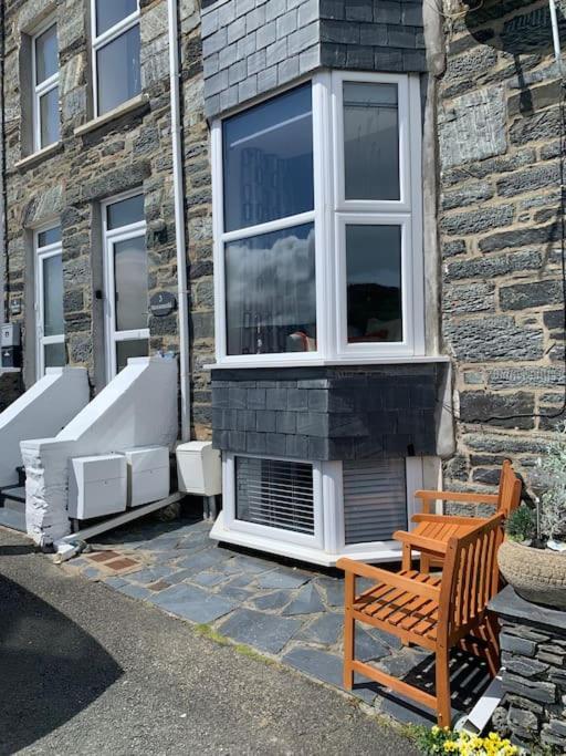 Harbourside 2 Bed Apartment, Barmouth Bridge Views Екстер'єр фото